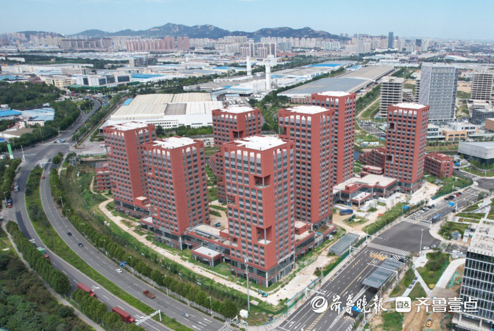 以数智筑底座，中铁建工高品质交付海辰园城市大脑智慧中枢一期